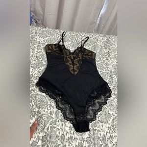 PIINSY Sculpting Lace Shapesuit Black NEW WITH TAGS